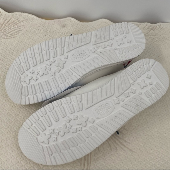 Hey Dude Wendy Americana Off White Patriotic Women's Size 11 flag design - Picture 6 of 7